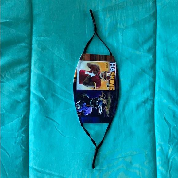 Football Washington and Baltimore QB Mask - Picture 2 of 4